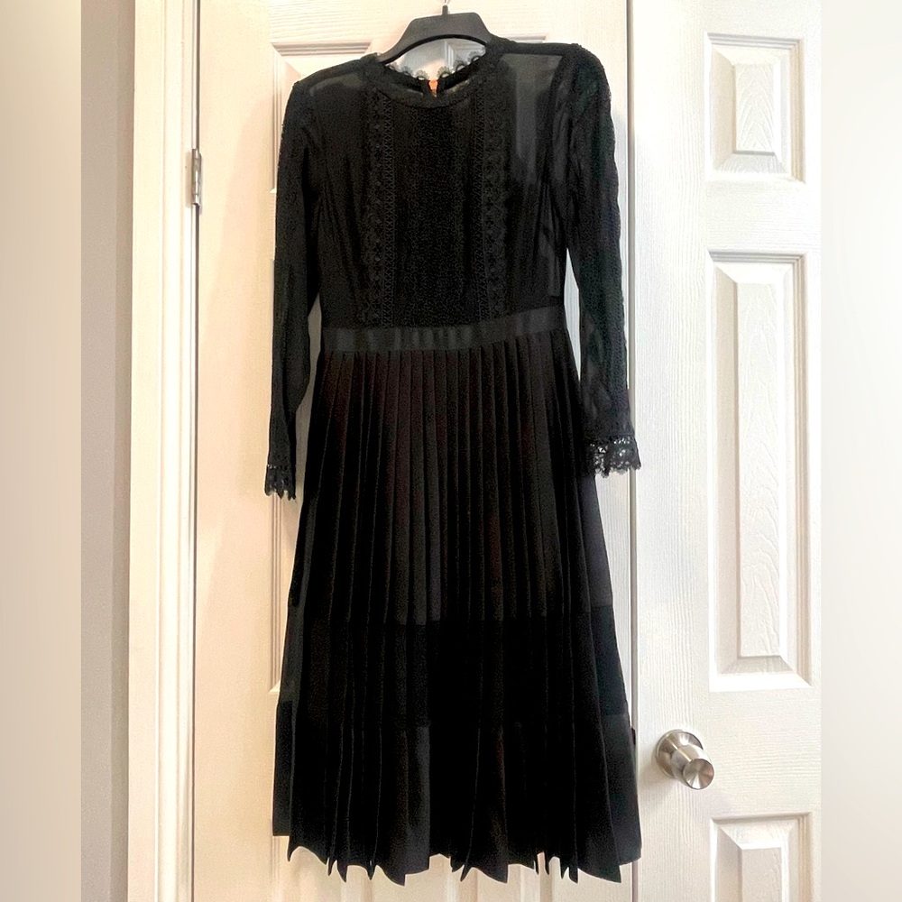 Elegant Black Lace Dress